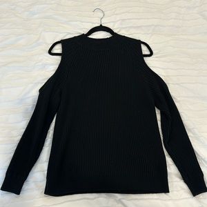 H&M - Black Shoulders Cut Off Sweater
